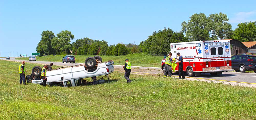No injuries after rollover accident on U.S. 77